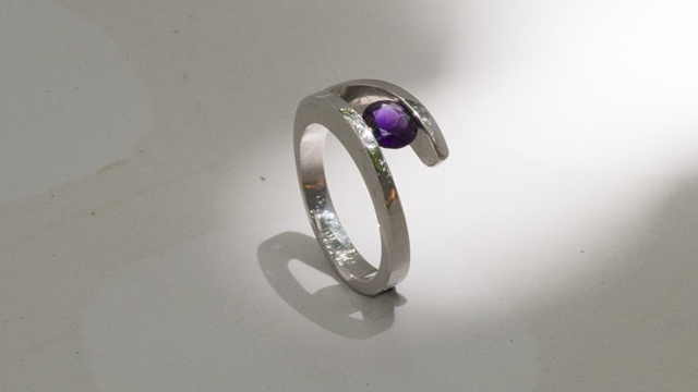 anello in argento 925 con ametista