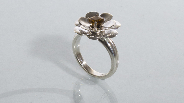 anello in argento 925 con citrino