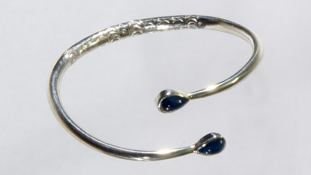 bracciale in argento 925 con zaffiro